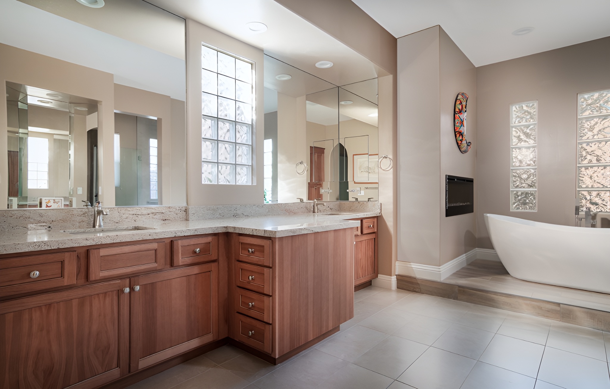 red-rock-country-club-aaron-vry-designer-kitchens-and-baths-img~be4126300e2fa5d3_14-9369-1-dd5411c